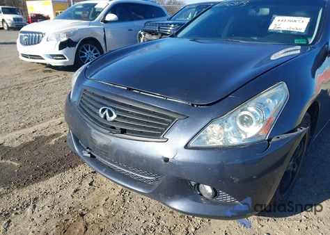 2012 Infiniti G37 Journey z USA, uszkodzony, nr VIN JN1CV6AP4CM627300